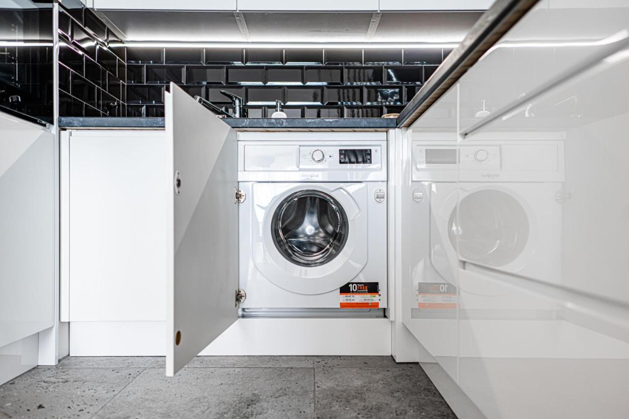 Apartment 24H With Free Garage And Ac Jagielly 5 Вроцлав Экстерьер фото